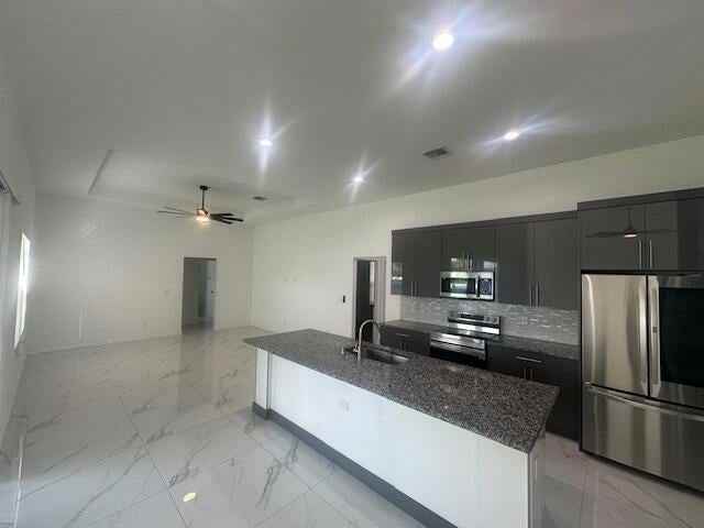 1726 Sw California Blvd - Photo 7 of 42