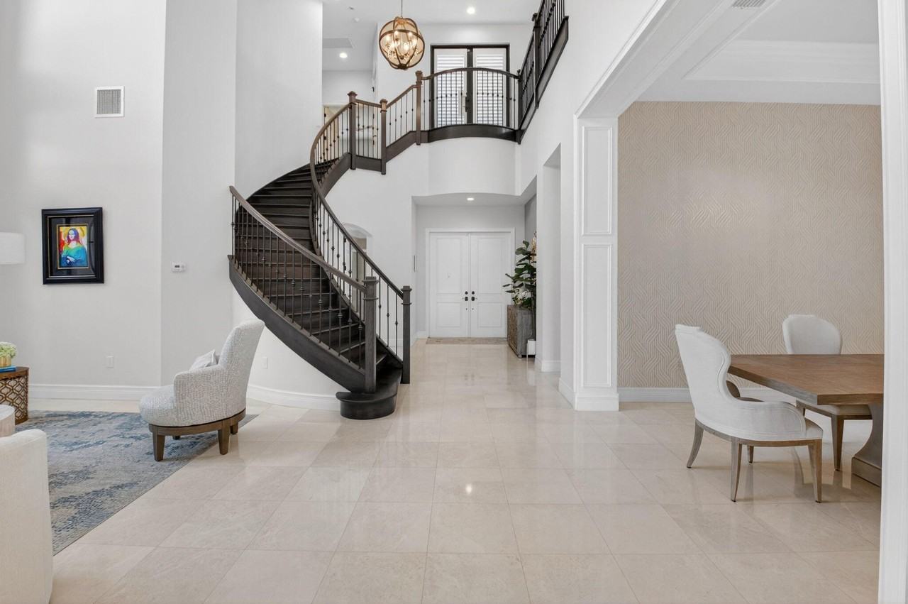 8198 Banpo Bridge Way - Photo 5 of 50