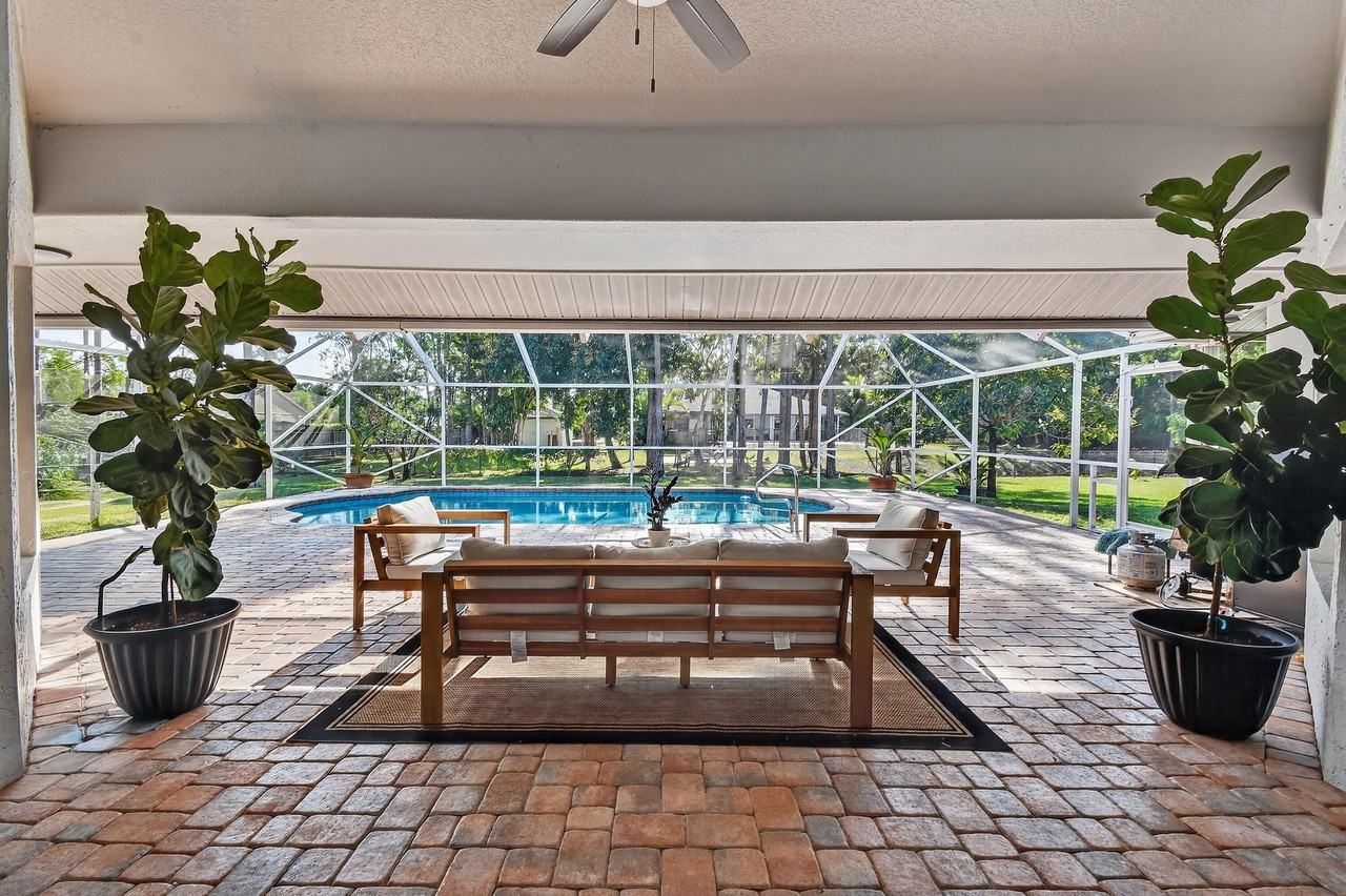 13462 Key Lime Blvd - Photo 2 of 40