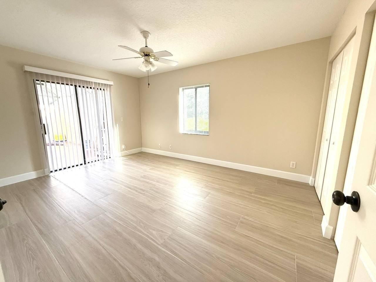 1032 Goldenrod Rd - Photo 7 of 9