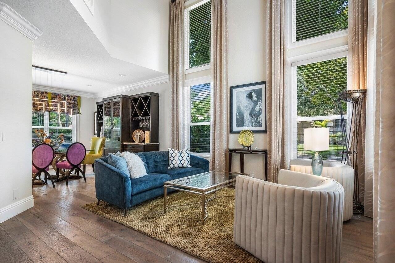 5642 Via De La Plata Cir - Photo 5 of 48