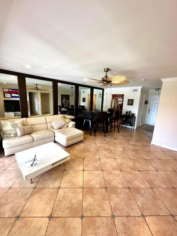 2501 S Ocean Blvd - Photo 3 of 22