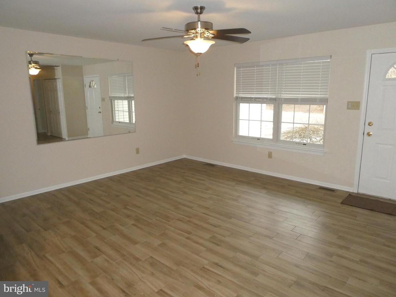 13 Birch Ave - Photo 3 of 12