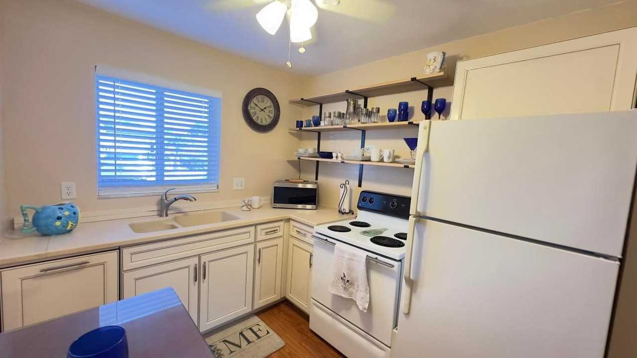 3 Garden St - Photo 6 of 41