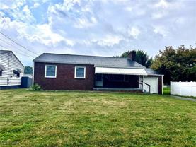 301 Park Dr - Photo 1 of 1