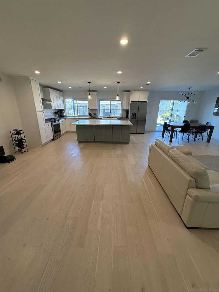 3412 Conrad Ave - Photo 2 of 26