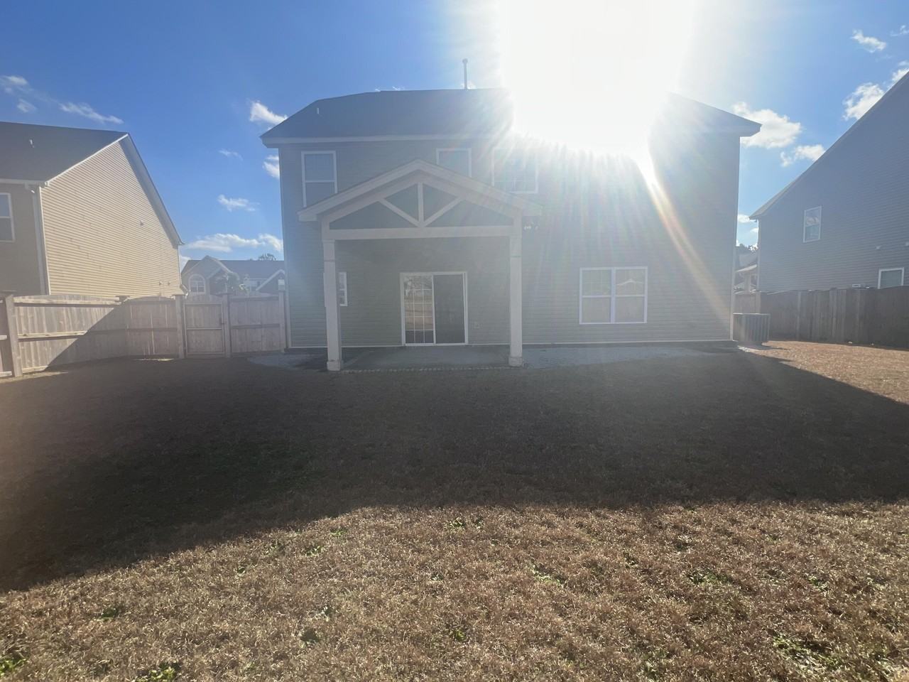 3625 Galloway Ln - Photo 4 of 50