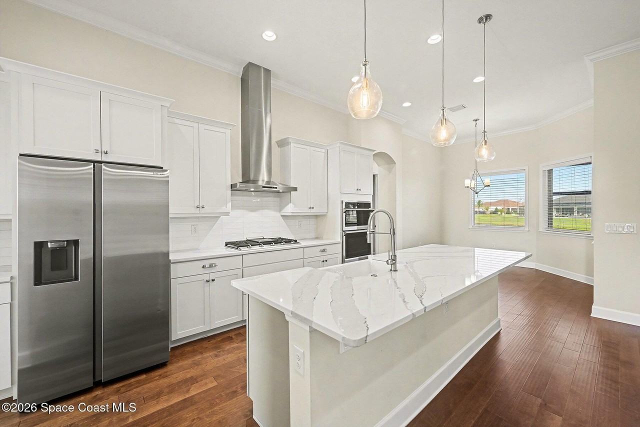 8321 Paragrass Ave - Photo 6 of 30