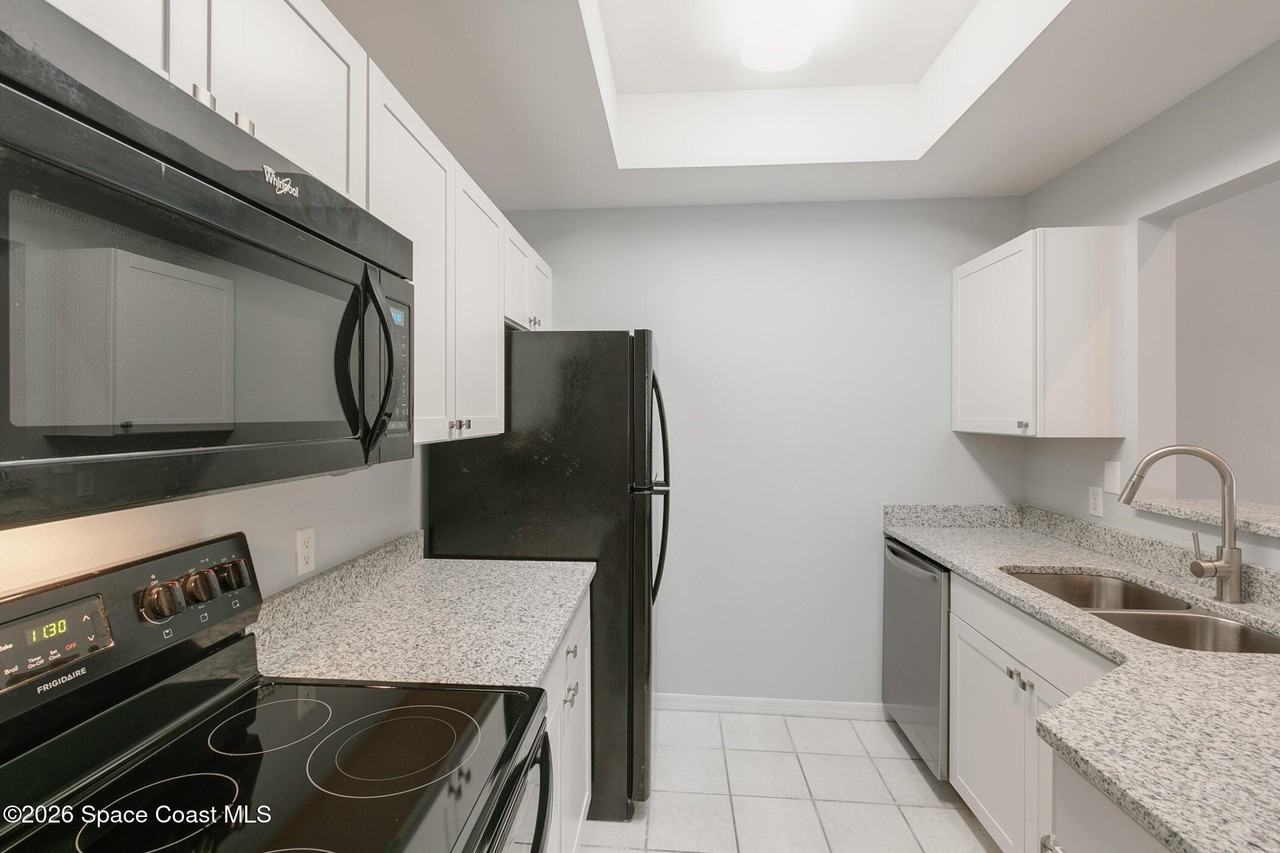 5490 Wendy Lee Dr - Photo 5 of 18