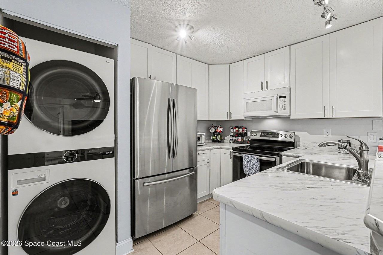 1491 Sheafe Ave Ne Apt 104 #104 - Photo 5 of 18