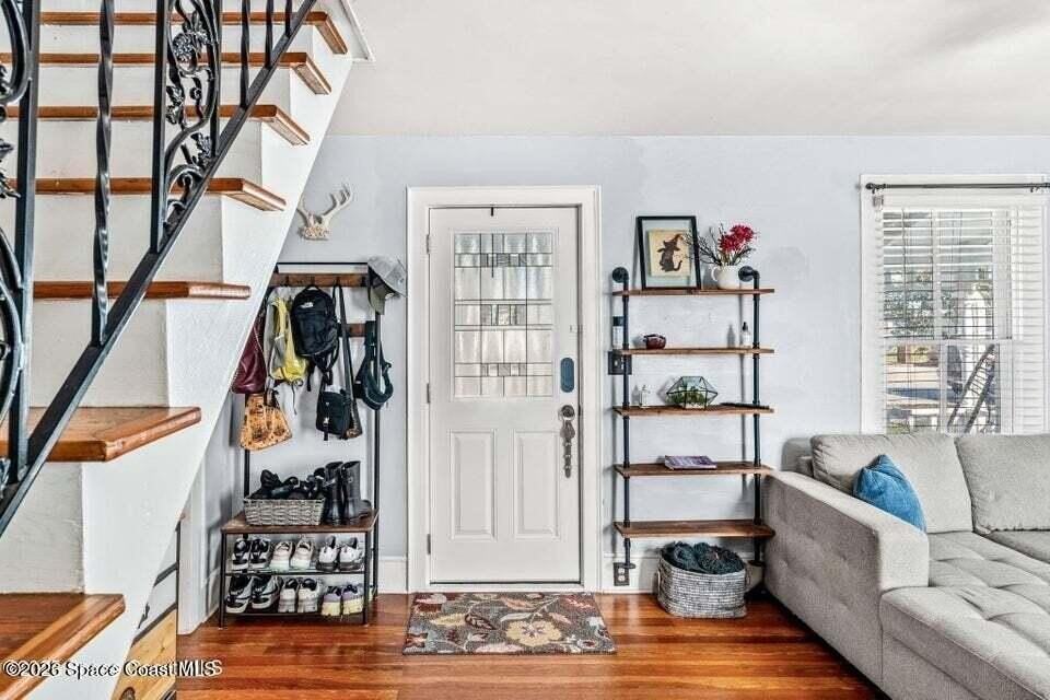 1654 Highland Ave - Photo 4 of 32