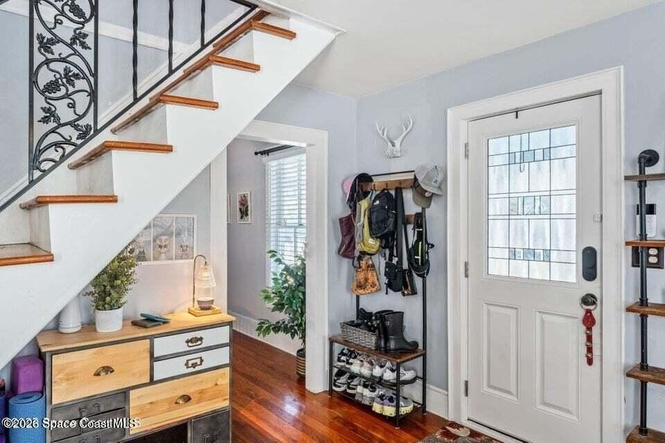 1654 Highland Ave - Photo 5 of 32