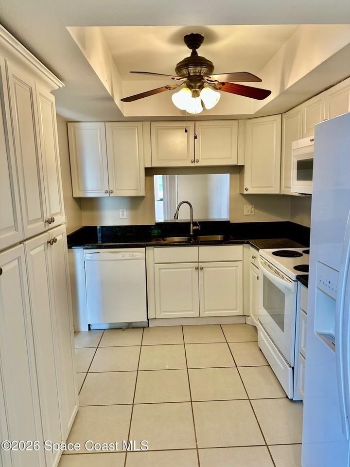 335 Paradise Blvd Apt 73 #73 - Photo 7 of 26