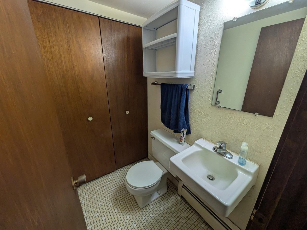 8733 Cemetery Ln - Photo 5 of 16