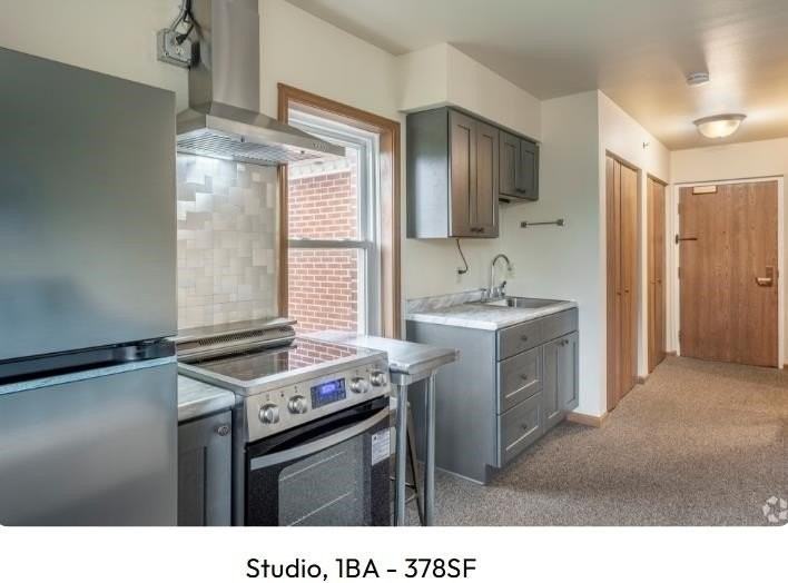 605 Chase Blvd - Photo 2 of 20