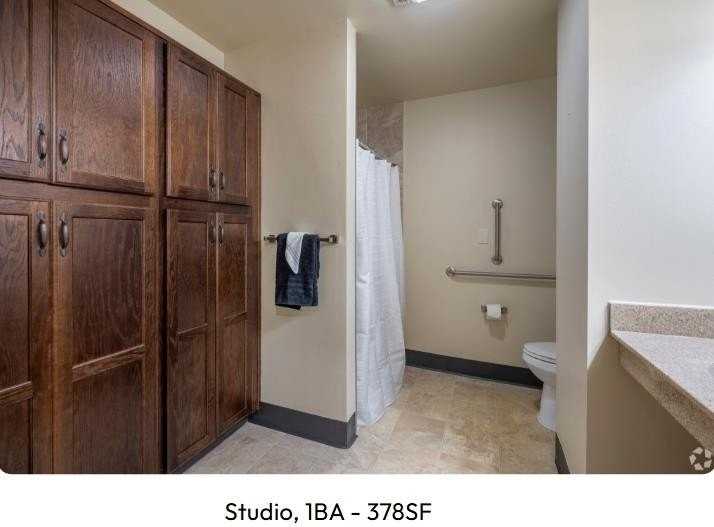 605 Chase Blvd - Photo 5 of 20