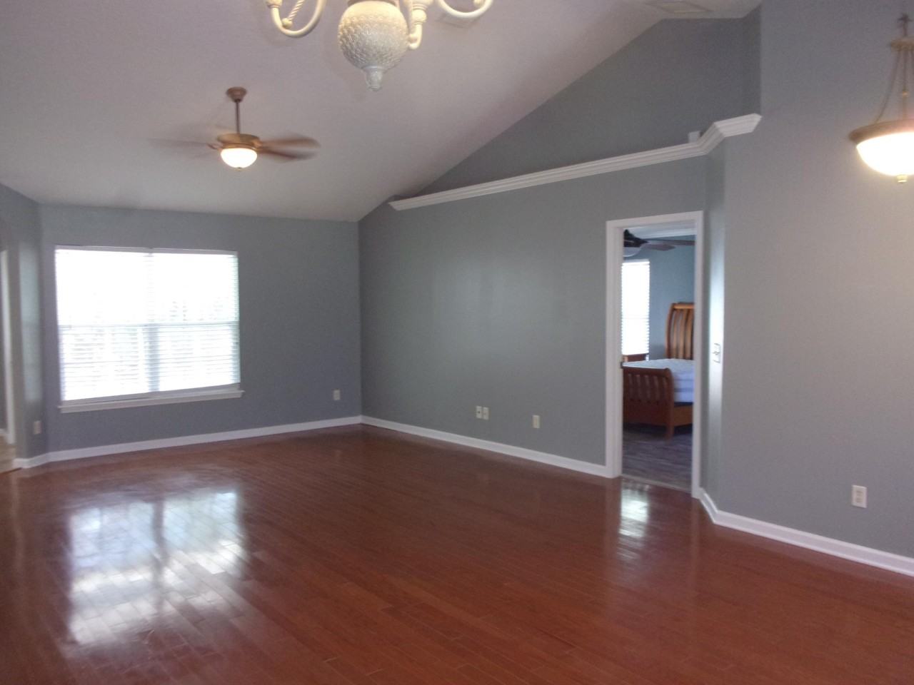 237 Deportivo Dr - Photo 7 of 50