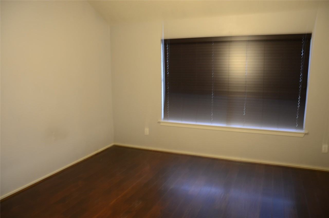 21407 Pepperberry Trl - Photo 5 of 7