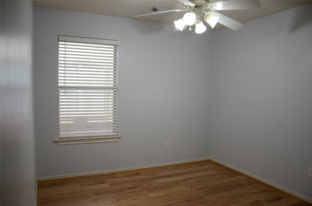 21407 Pepperberry Trl - Photo 7 of 7