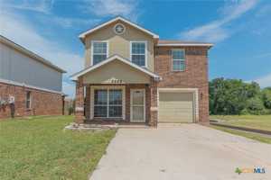 featured image of 2406 Waterfall Dr