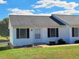 962 Beverly Dr - Photo 1 of 1