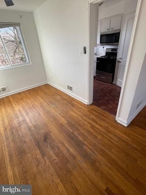 4203 Fort Dupont Ter Se - Photo 4 of 13