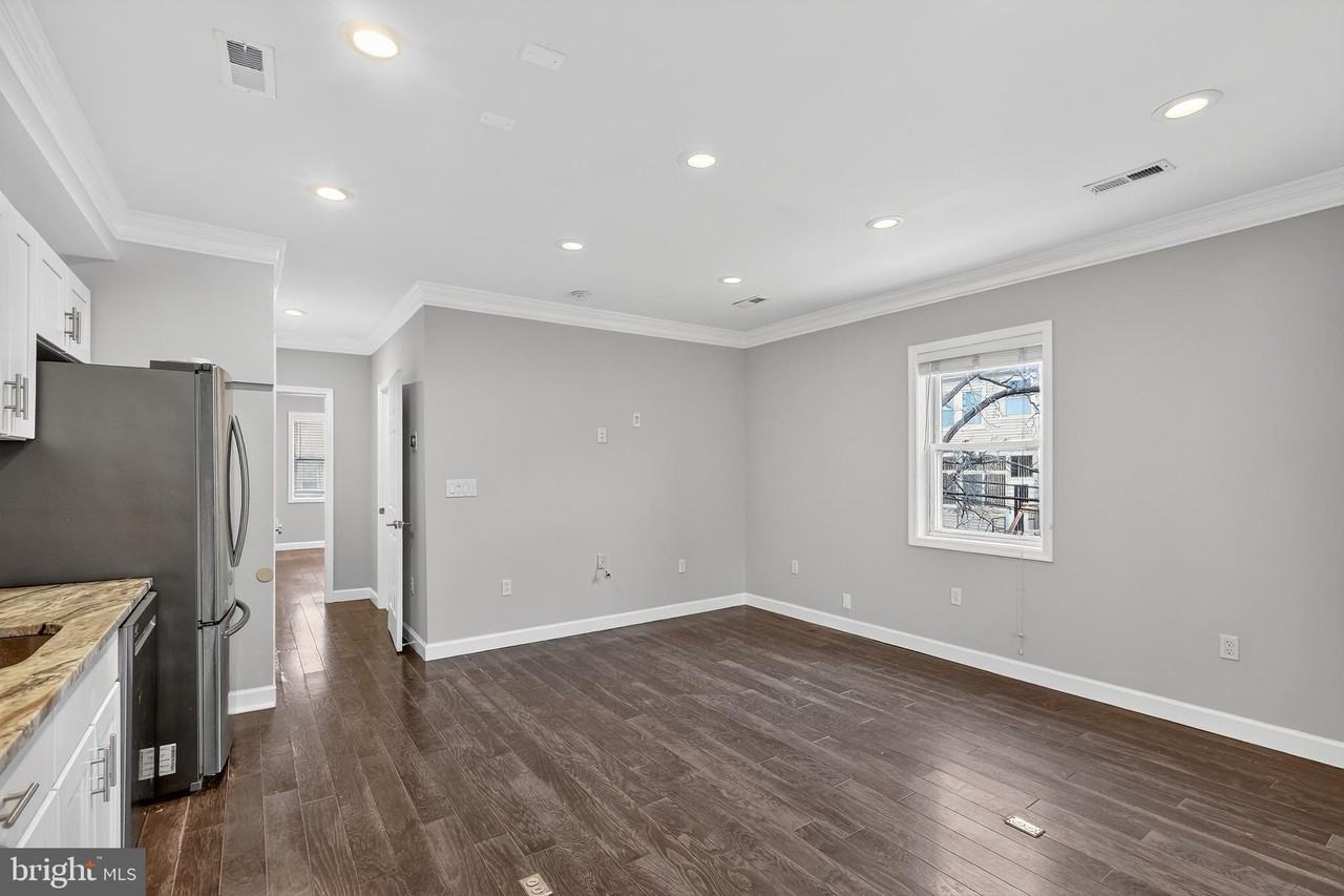 5619 1st St Nw Apt 2 #2 - Photo 5 of 27