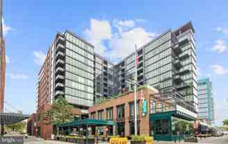 45 Sutton Sq Sw Unit 1112 #1112 - Photo 1 of 1