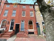 125 Warren Ave - Photo 1 of 1