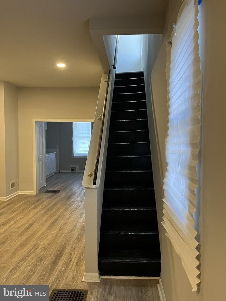 1200 Glyndon Ave - Photo 6 of 20