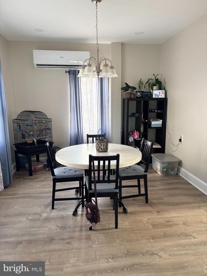 3104 Texas Ave - Photo 5 of 10