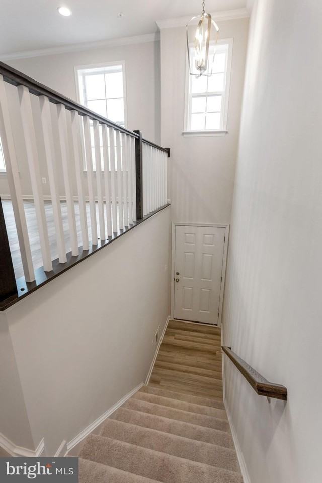 5990 Passend Dr - Photo 3 of 33