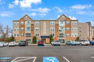 featured image of 8390 Ice Crystal Dr Unit B #B