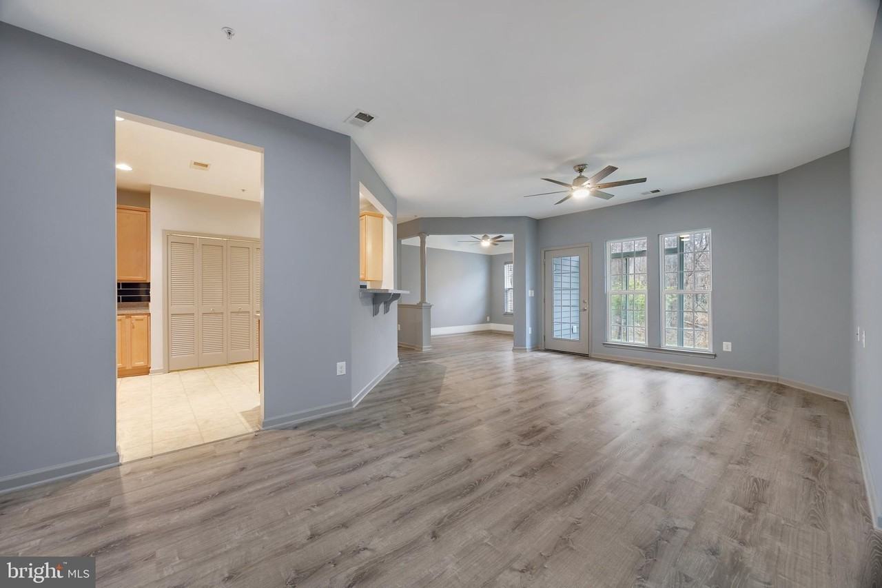 8390 Ice Crystal Dr Unit B #B - Photo 5 of 33