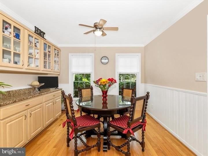 20105 Waringwood Way - Photo 3 of 39