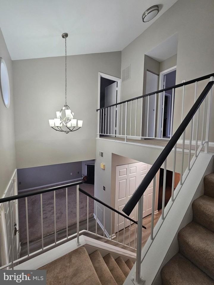 10617 Joyceton Dr - Photo 5 of 28