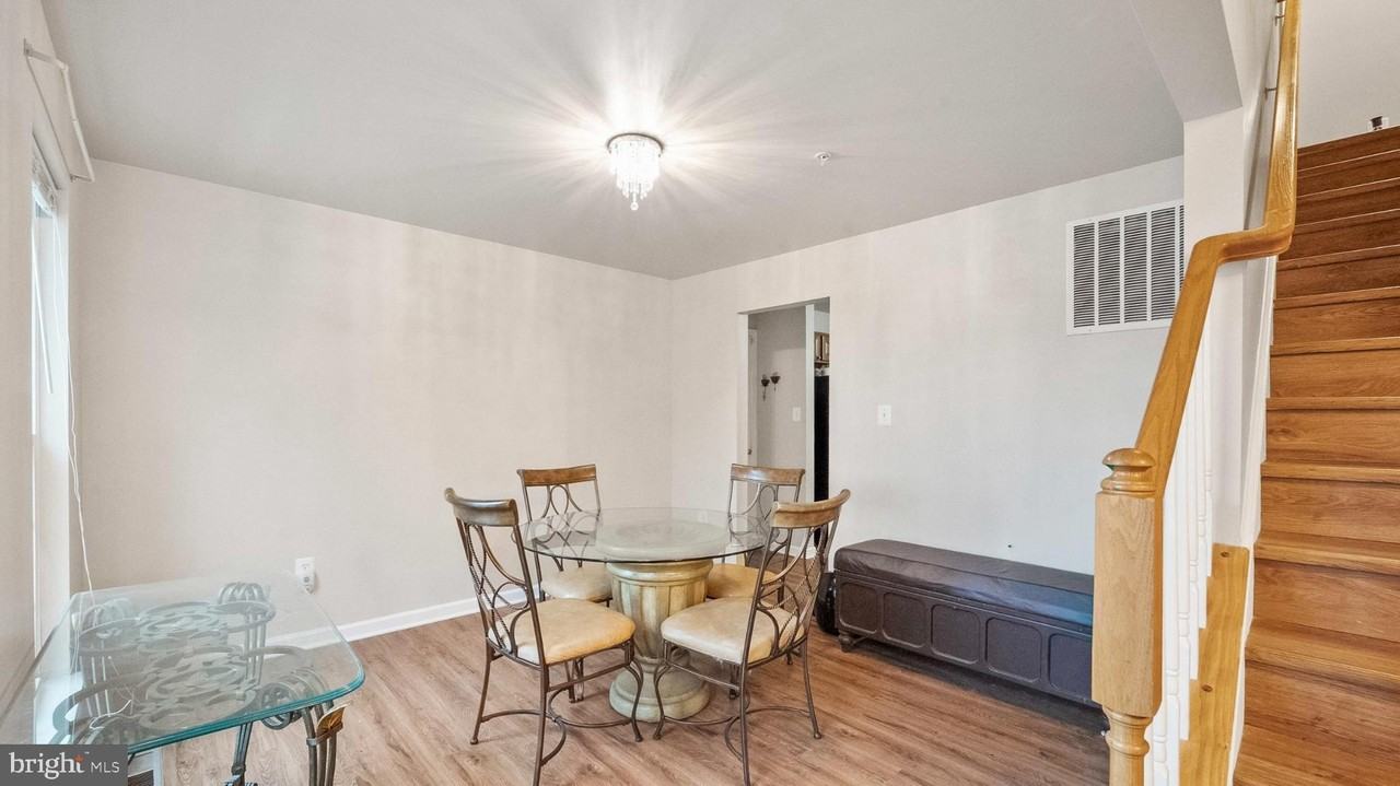 12100 Vintner Dr - Photo 3 of 28