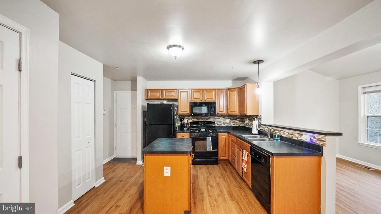 12100 Vintner Dr - Photo 6 of 28