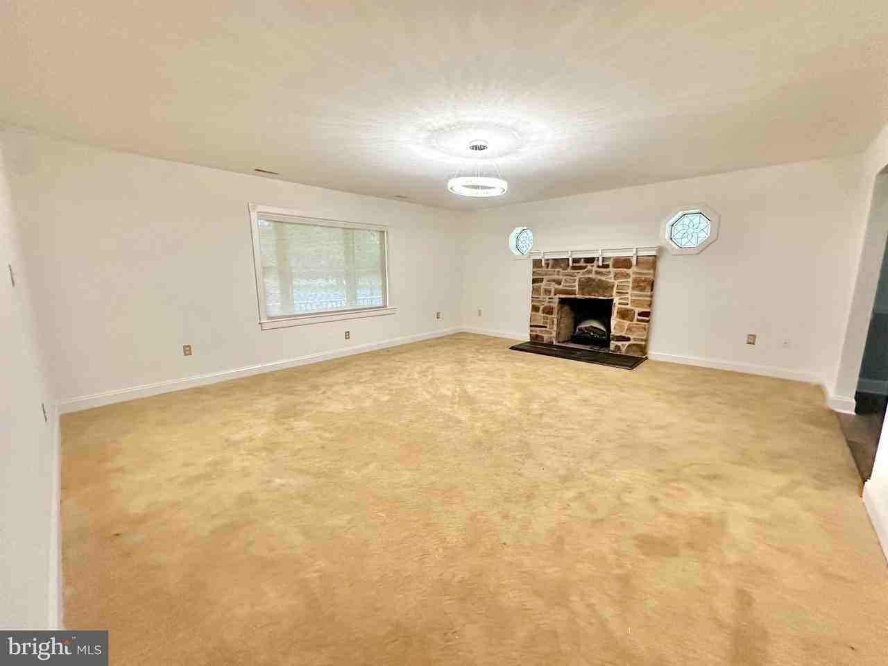 9 BEECHWOOD unit: Apt A #A - Photo 7 of 28