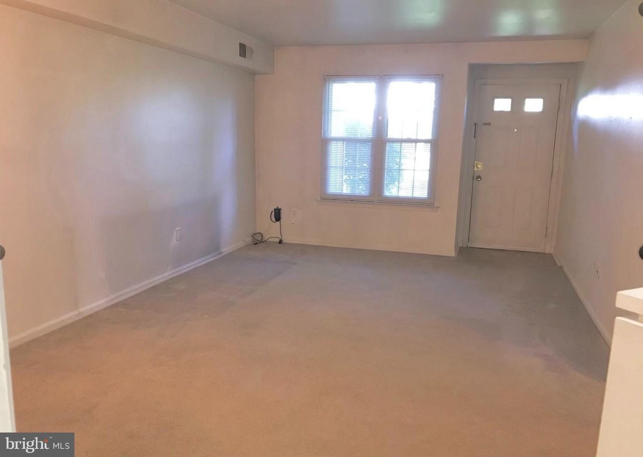 17023 Bennett Pl - Photo 2 of 15