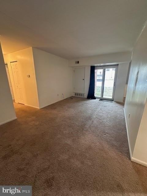 2703 Eagle Rd Unit 2703 #2703 - Photo 6 of 17