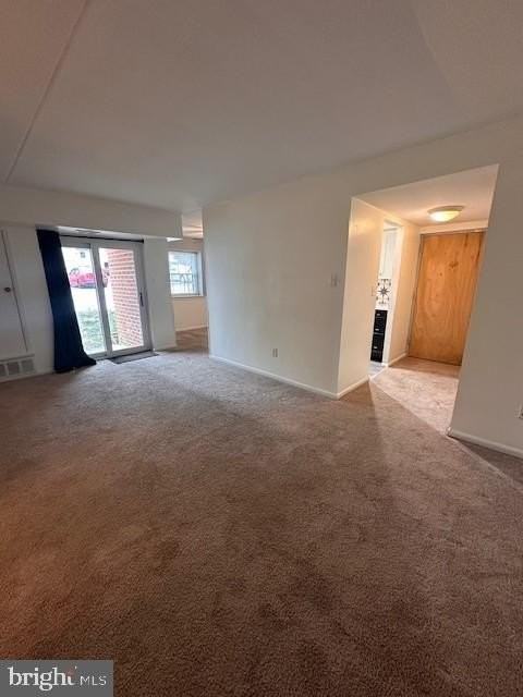 2703 Eagle Rd Unit 2703 #2703 - Photo 7 of 17