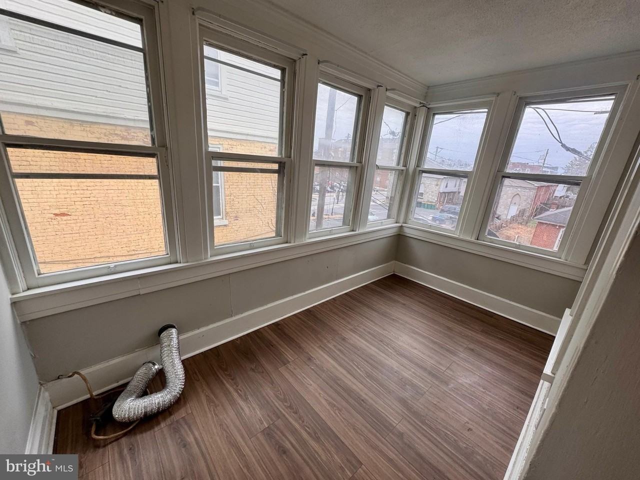 110 W Main St - Photo 4 of 10