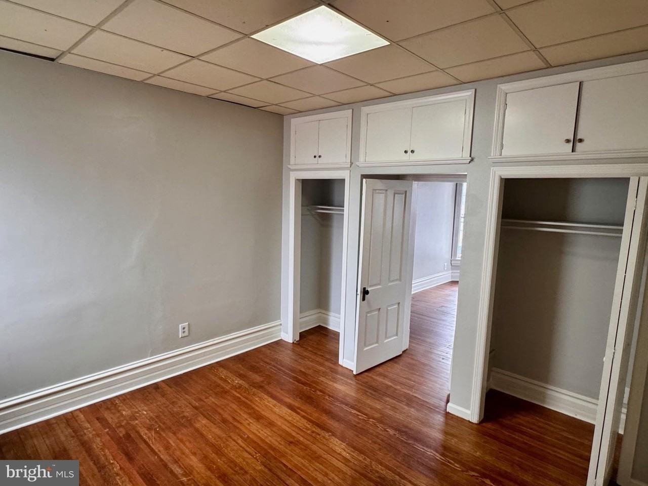 110 W Main St - Photo 5 of 10