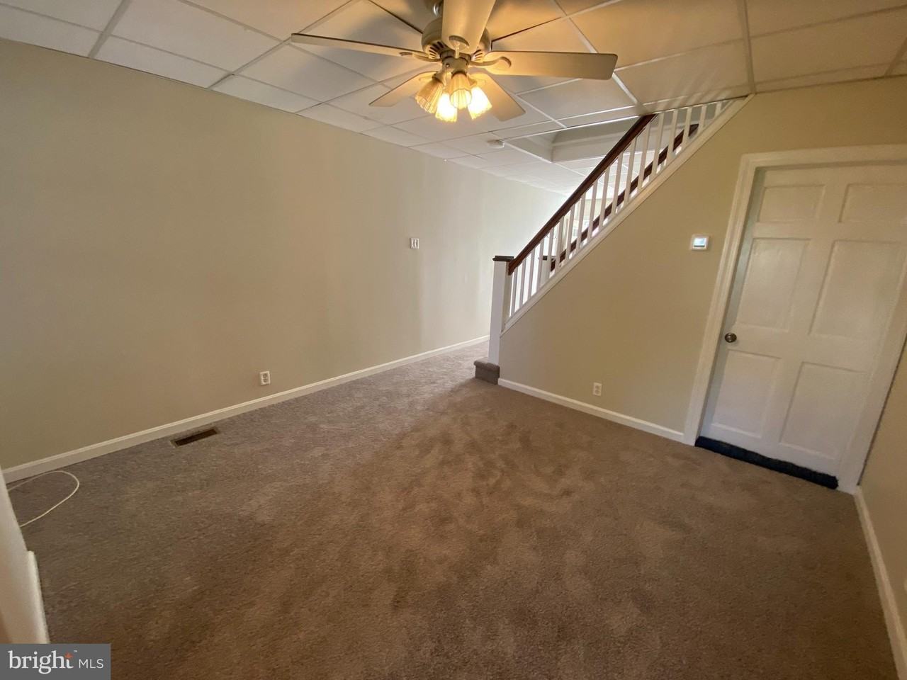 238 E 6th Ave - Photo 6 of 18