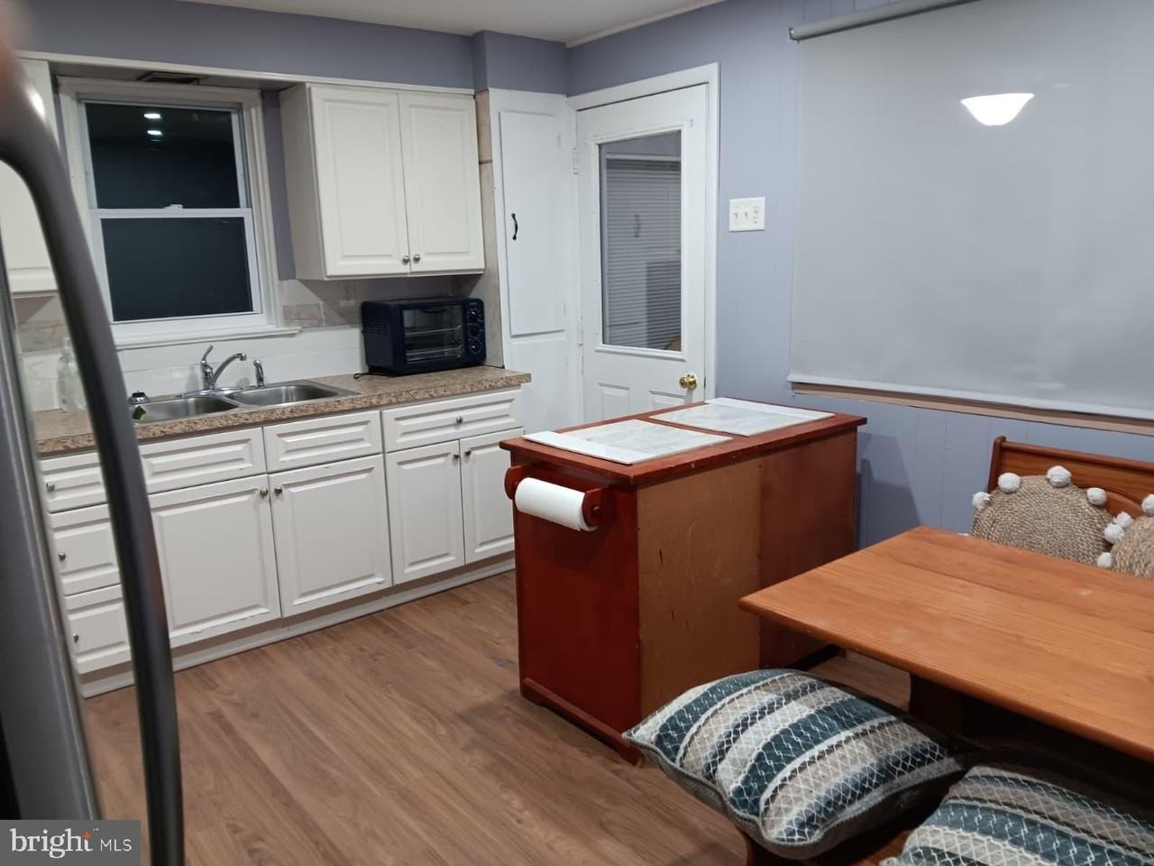 657 Pine Hill St - Photo 7 of 25