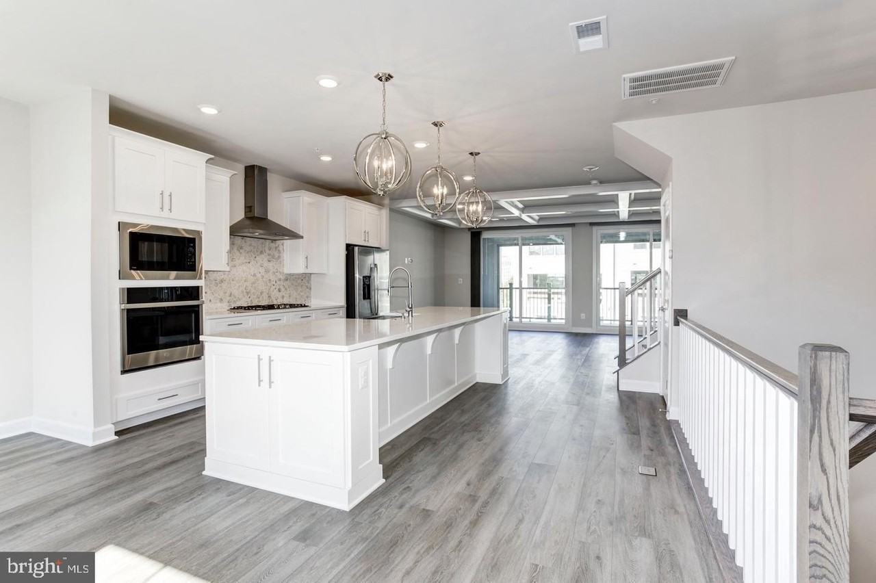 12923 Sunrise Ridge Aly - Photo 2 of 25