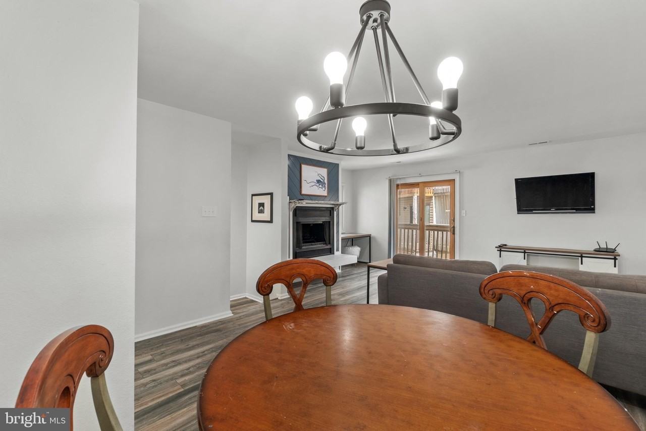 3182 E Ocean View Ave Unit 15 #15 - Photo 7 of 30