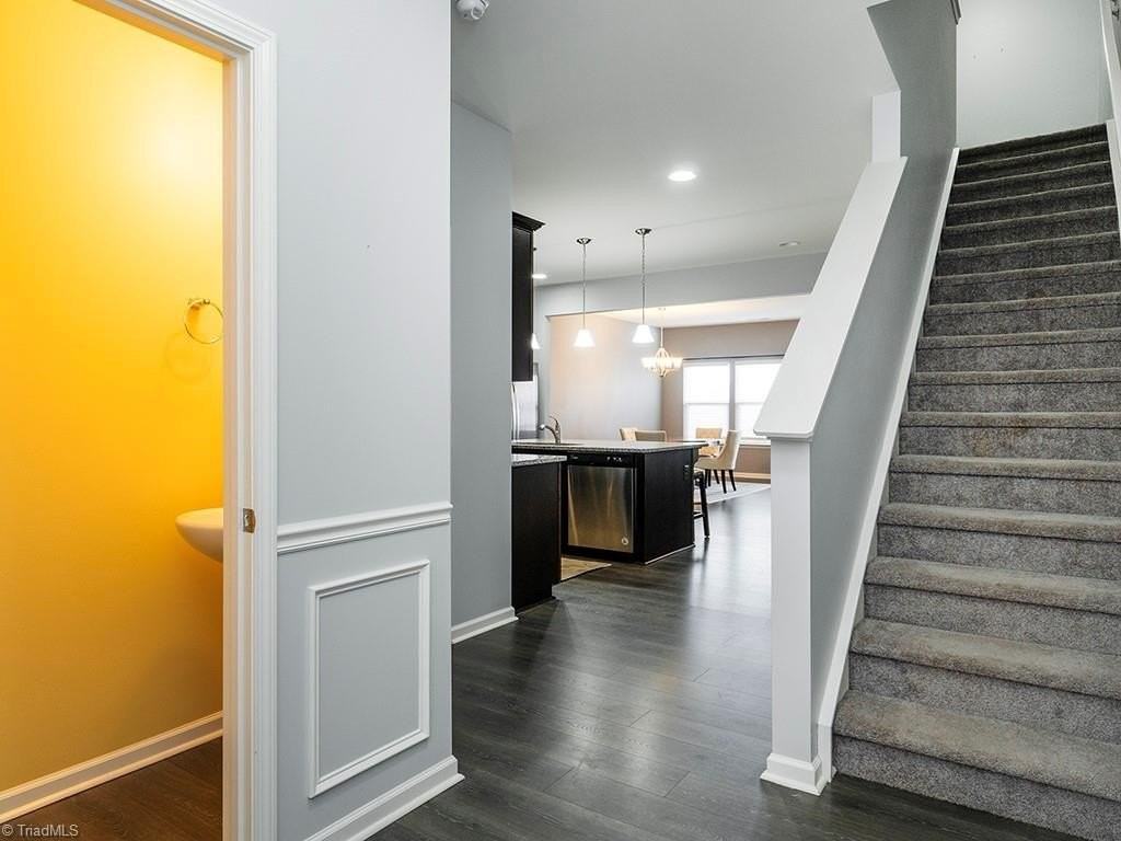 710 Wrenn Miller St - Photo 2 of 21