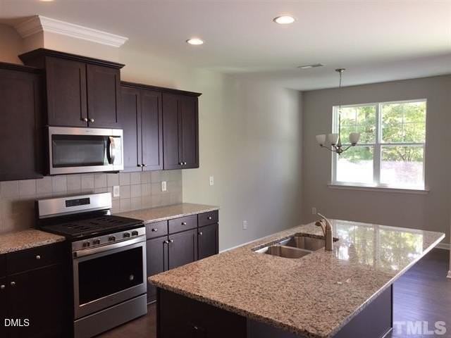 123 Zante Currant Rd - Photo 5 of 31